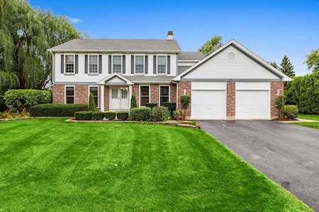401 Crest Hill Dr Prospect Heights, IL 60070