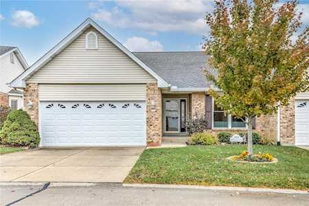 3154 Country Bluff Dr St Charles, MO 63301