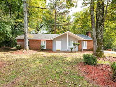 5303 Lawrence Orr Rd Charlotte, NC 28212