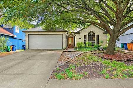 1237 Strickland DR Austin, TX 78748