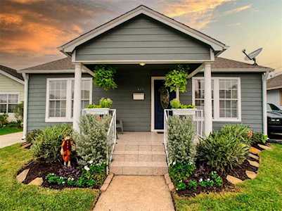 119 N Estelle St Houston, TX 77003