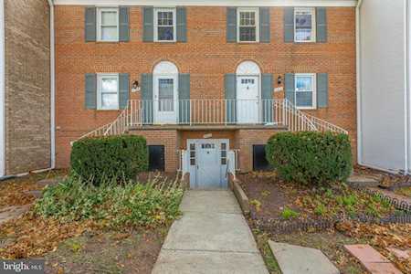 14517 Golden Oak Rd Centreville, VA 20121