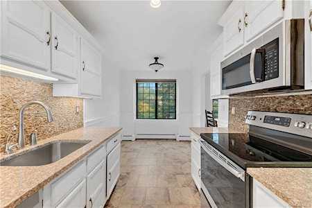 28 Foxwood Drive #6 Pleasantville, NY 10570