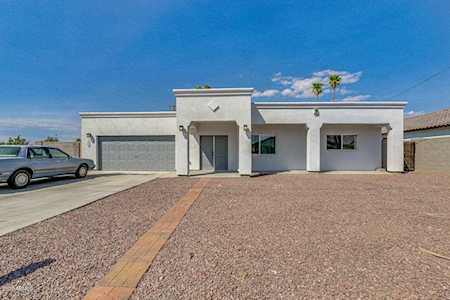 2610 E Danbury Road Phoenix, AZ 85032