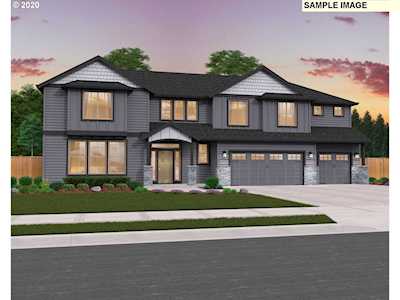 N Woodland St Camas, WA 98607