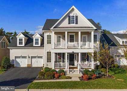 24247 Purple Finch Dr Aldie, VA 20105