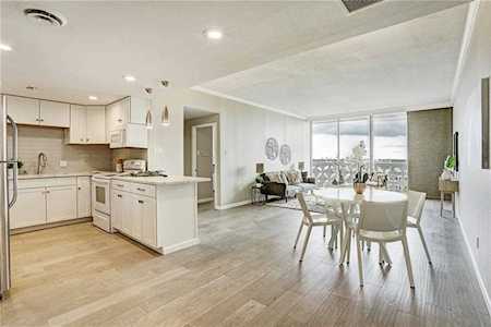 1801 Lavaca ST #11F Austin, TX 78701