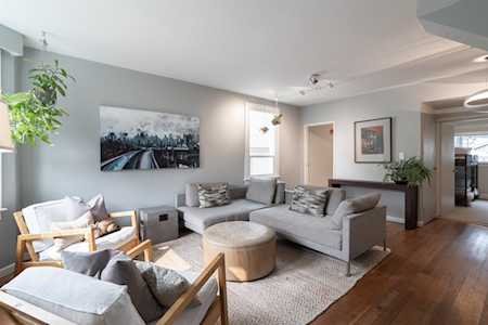 1113 E Pender Street Vancouver, BC V6A 1W6
