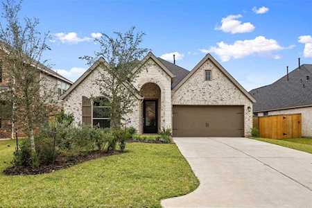 117 S Bearkat Ct Montgomery, TX 77316