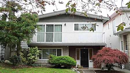 65 E 39th Avenue Vancouver, BC V5W 1J6