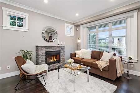 1820 E Georgia Street Vancouver, BC V5L 2B6