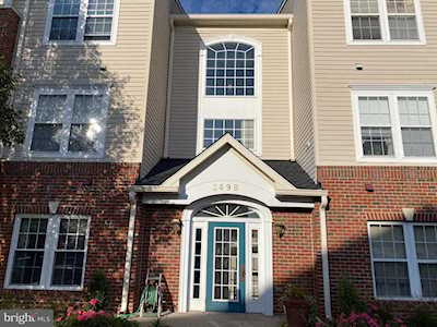 2498 Amber Orchard Ct E #202 Odenton, MD 21113