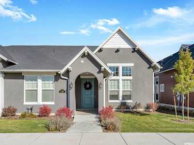 11491 S Holly Springs W Dr South Jordan, UT 84009
