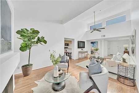 260 Cagney Lane #320 Newport Beach, CA 92663