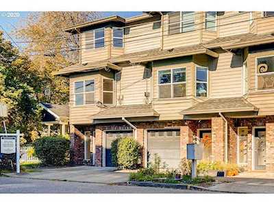 3417 SW Moss St Portland, OR 97219