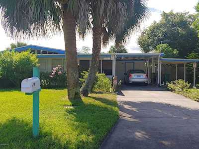 1101 W W Hillcrest Drive Cocoa, FL 32922