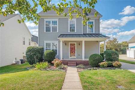 2562 Sunberry Ln NW Concord, NC 28027