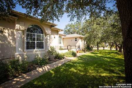 19907 Lloyds Park Garden Ridge, TX 78266