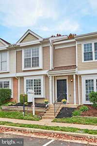 88 Sudbury Square Sterling, VA 20164