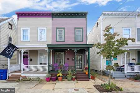 208 5th St Frederick, MD 21701