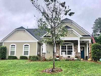 7983 Sally Clark Dr Denver, NC 28037