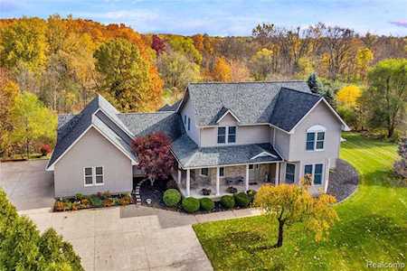 8371 Millview Ct Dexter, MI 48130
