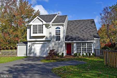 319 Foxridge Dr SW Leesburg, VA 20175
