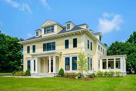 291 Emerson Rd Lexington, MA 02420