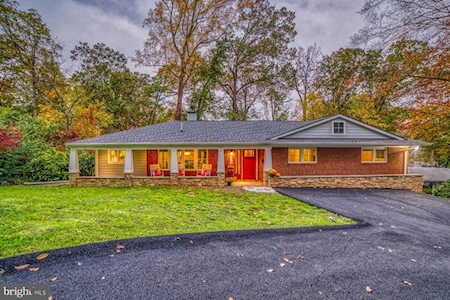 3412 Barger Dr Falls Church, VA 22044