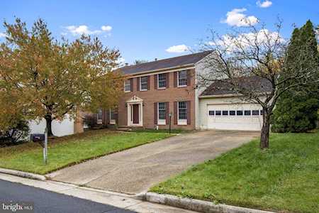 1918 Beech Rd Sterling, VA 20164