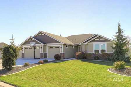 7703 E Stonecastle Dr Nampa, ID 83687