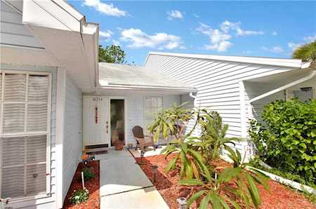 16234 Rambling Vine Dr W Tampa, FL 33624