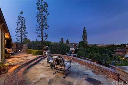 11041 Gold Star Lane North Tustin, CA 92705
