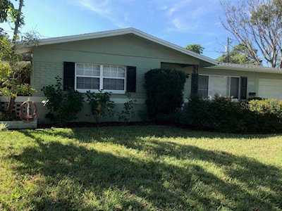 5270 94th Ave N Pinellas Park, FL 33782