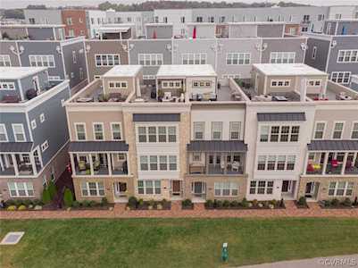 16 Capital Trail Row Henrico, VA 23231
