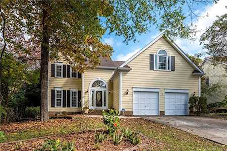 1115 Sunnyview Circle Matthews, NC 28105