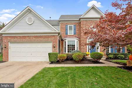 8305 Knotty Pine Ln Fairfax Station, VA 22039