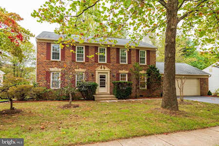3221 Autumn Hill Ct Herndon, VA 20171