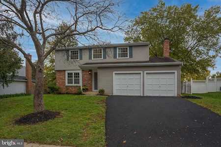 105 Appletree Dr NE Leesburg, VA 20176