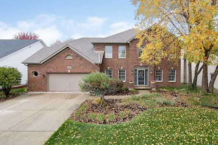 3815 Grassmere Rd Naperville, IL 60564