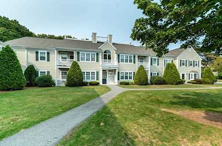 650 Brookside Dr #G Andover, MA 01810