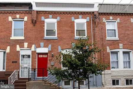 2321 Fernon St Philadelphia, PA 19145
