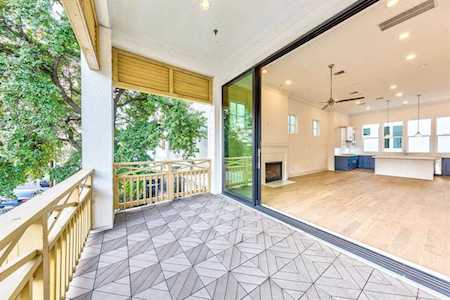 2714 Harvard Houston, TX 77008