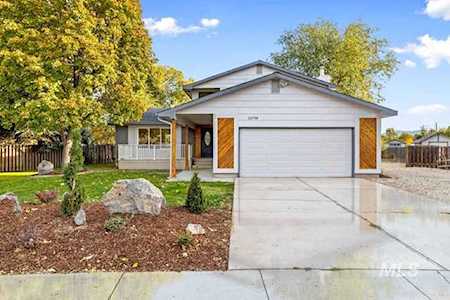10798 W Seneca Drive Boise, ID 83709