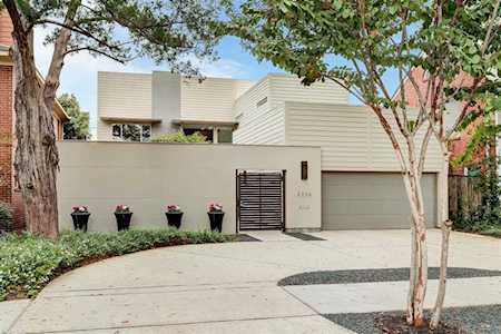 2234 Sul Ross St Houston, TX 77098