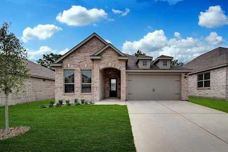7525 Thunder River Road Fort Worth, TX 76120