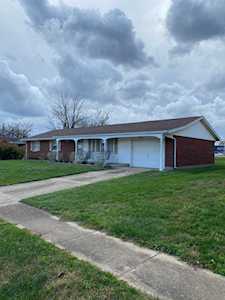 2115 Chippewa Drive Circleville, OH 43113
