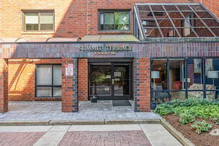 4 Summit Dr. #409 Reading, MA 01867