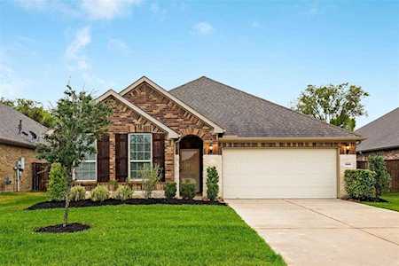 3504 Waverly Springs Ln Pearland, TX 77581