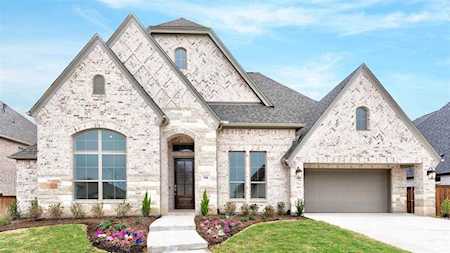 996 Myers Park Trail Roanoke, TX 76262